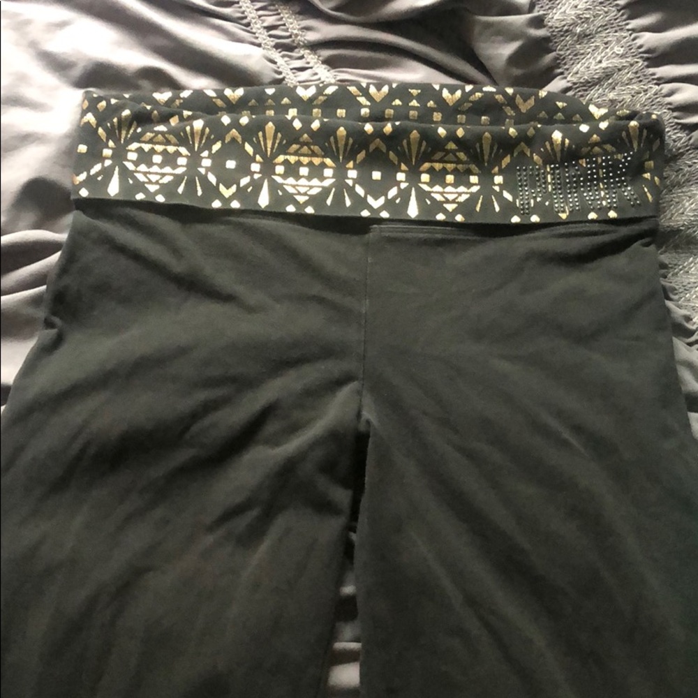 Victoria’s Secret yoga pants